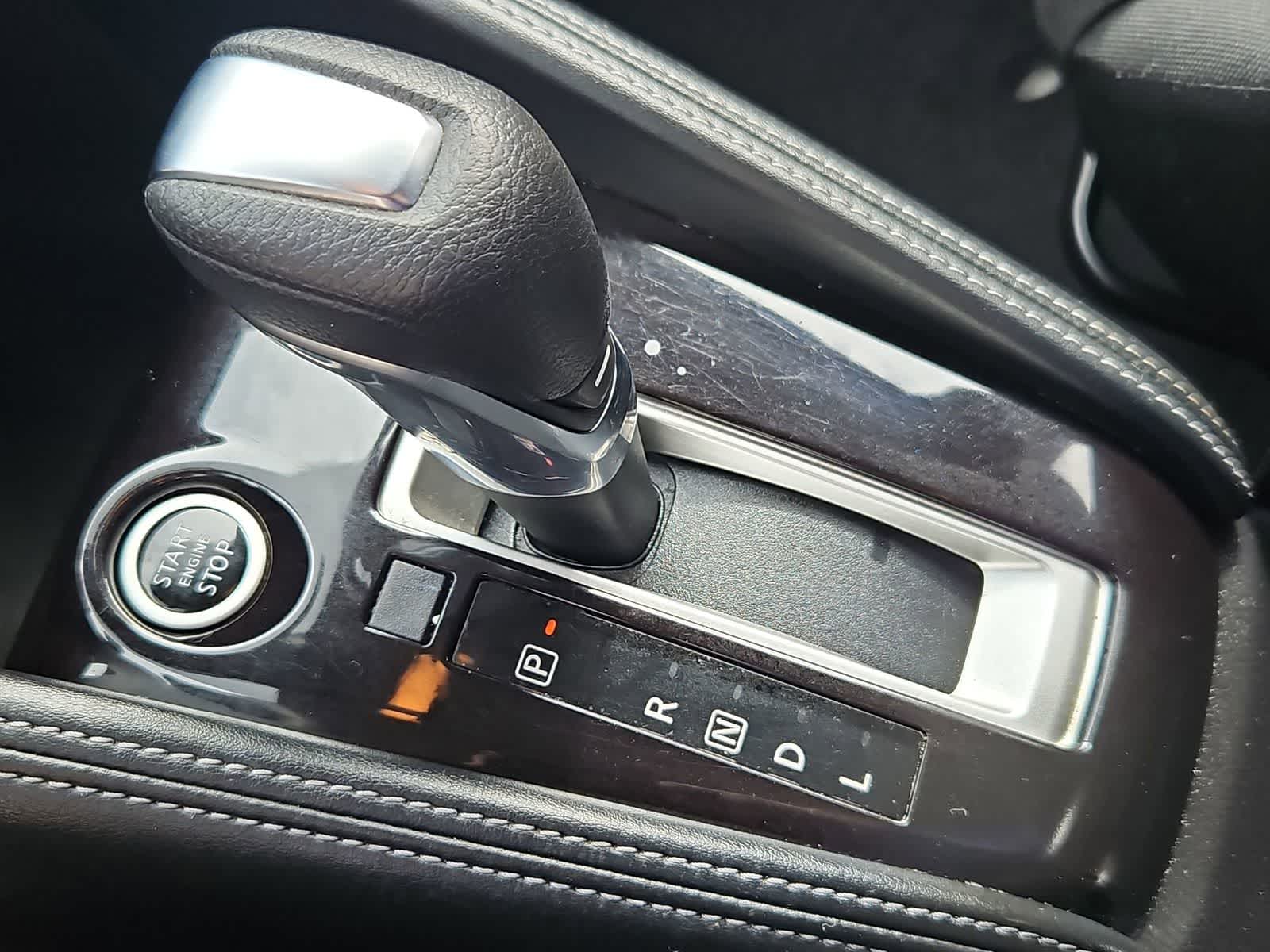 Thumbnail: 2020 Nissan Kicks - 30