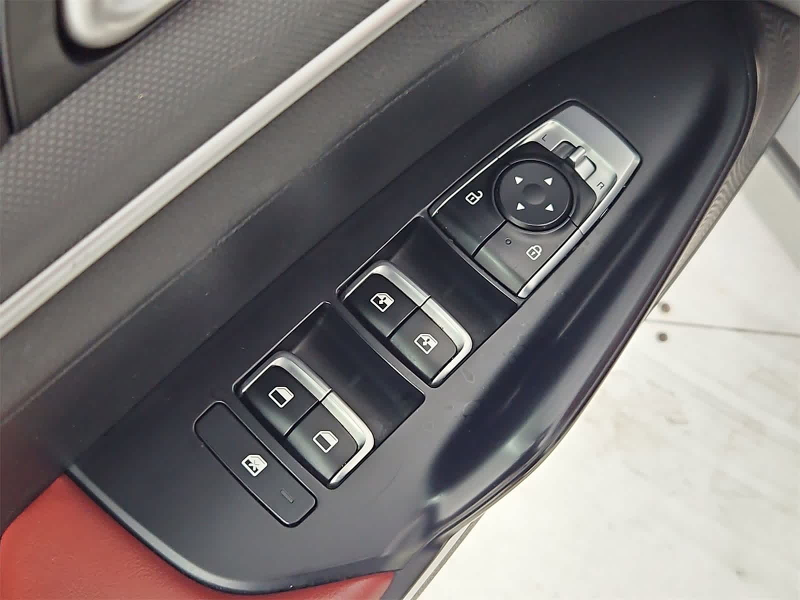 Thumbnail: 2023 Kia K5 - 17