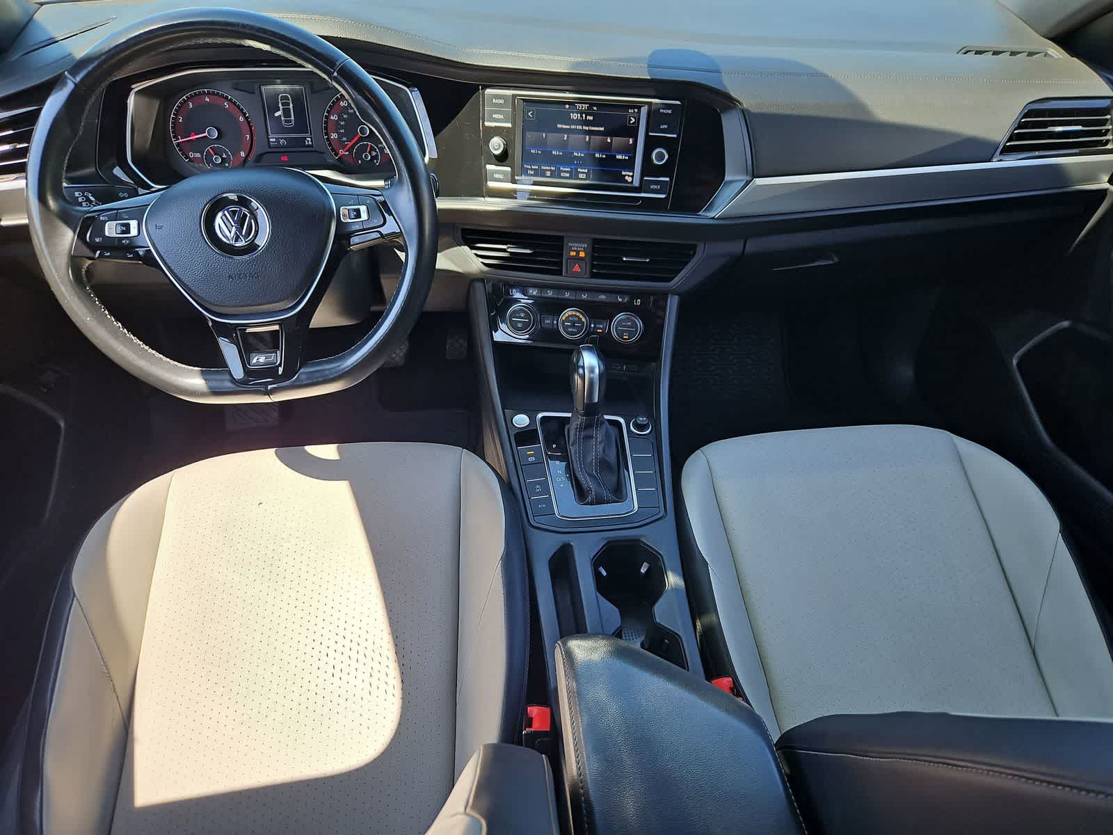 Thumbnail: 2020 Volkswagen Jetta - 15