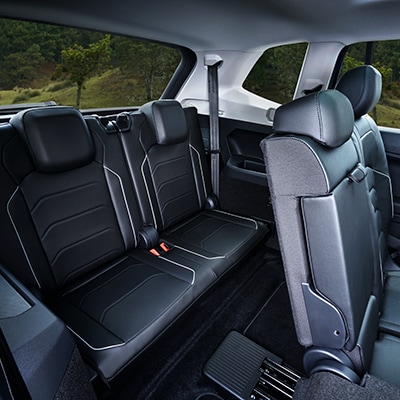 Volkswagen Tiguan Interior and Exterior Vehicle Features