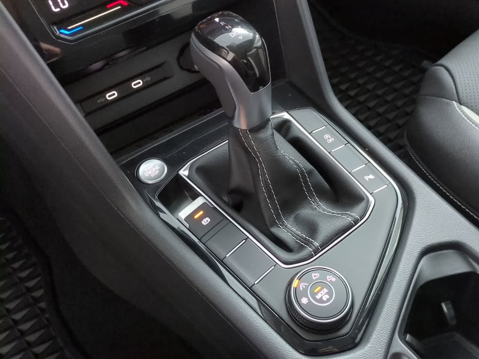 Thumbnail: 2025 Volkswagen Taos - 34