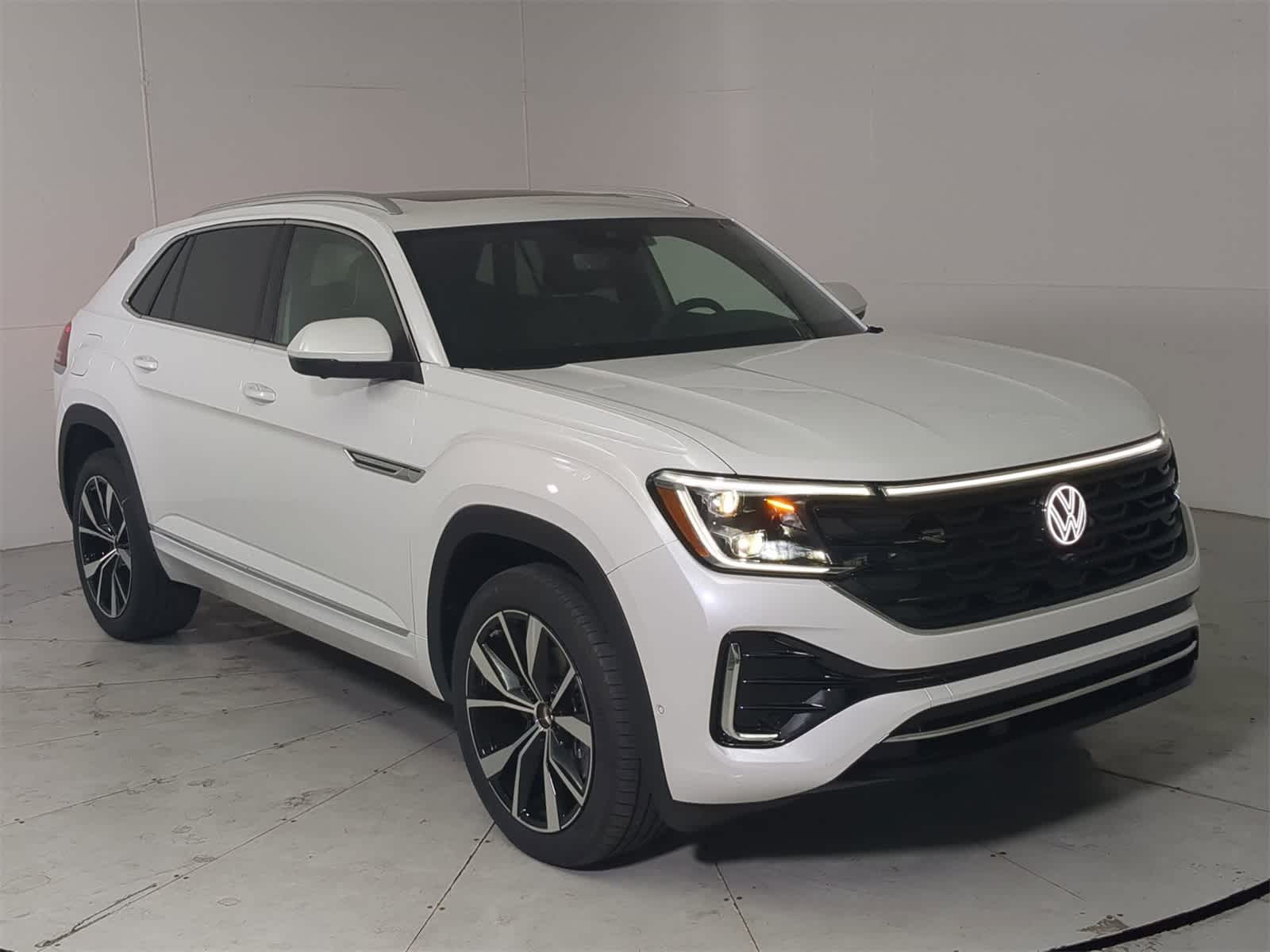 Thumbnail: 2026 Volkswagen Atlas - 8