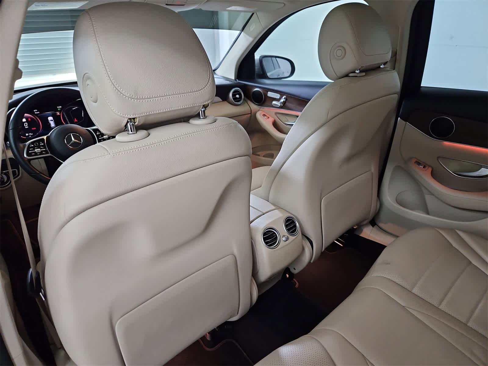 Thumbnail: 2022 Mercedes-Benz GLC - 18