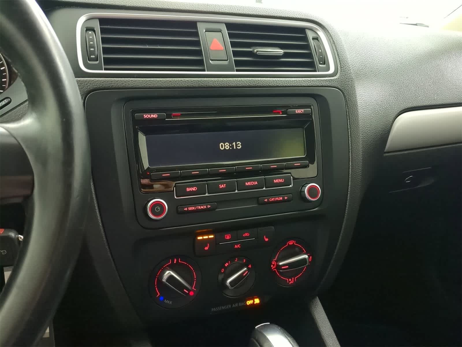 Thumbnail: 2013 Volkswagen Jetta - 26