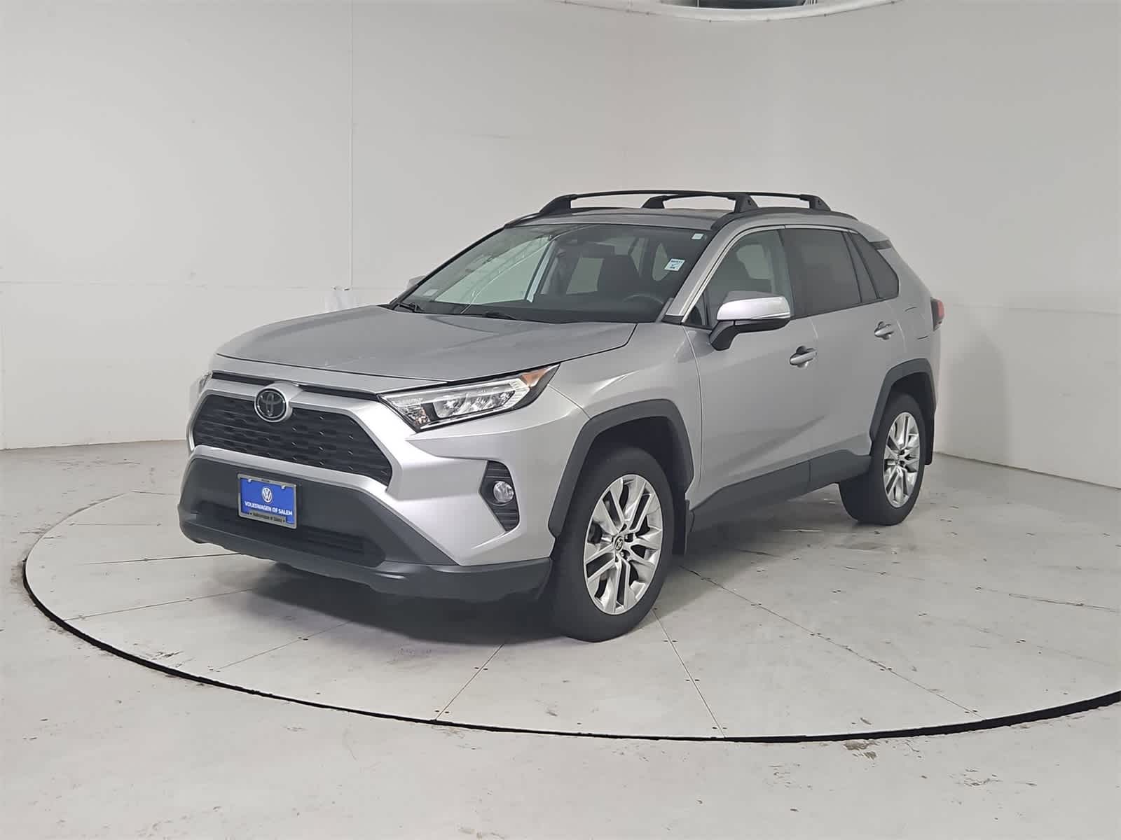Thumbnail: 2020 Toyota RAV4 - 1