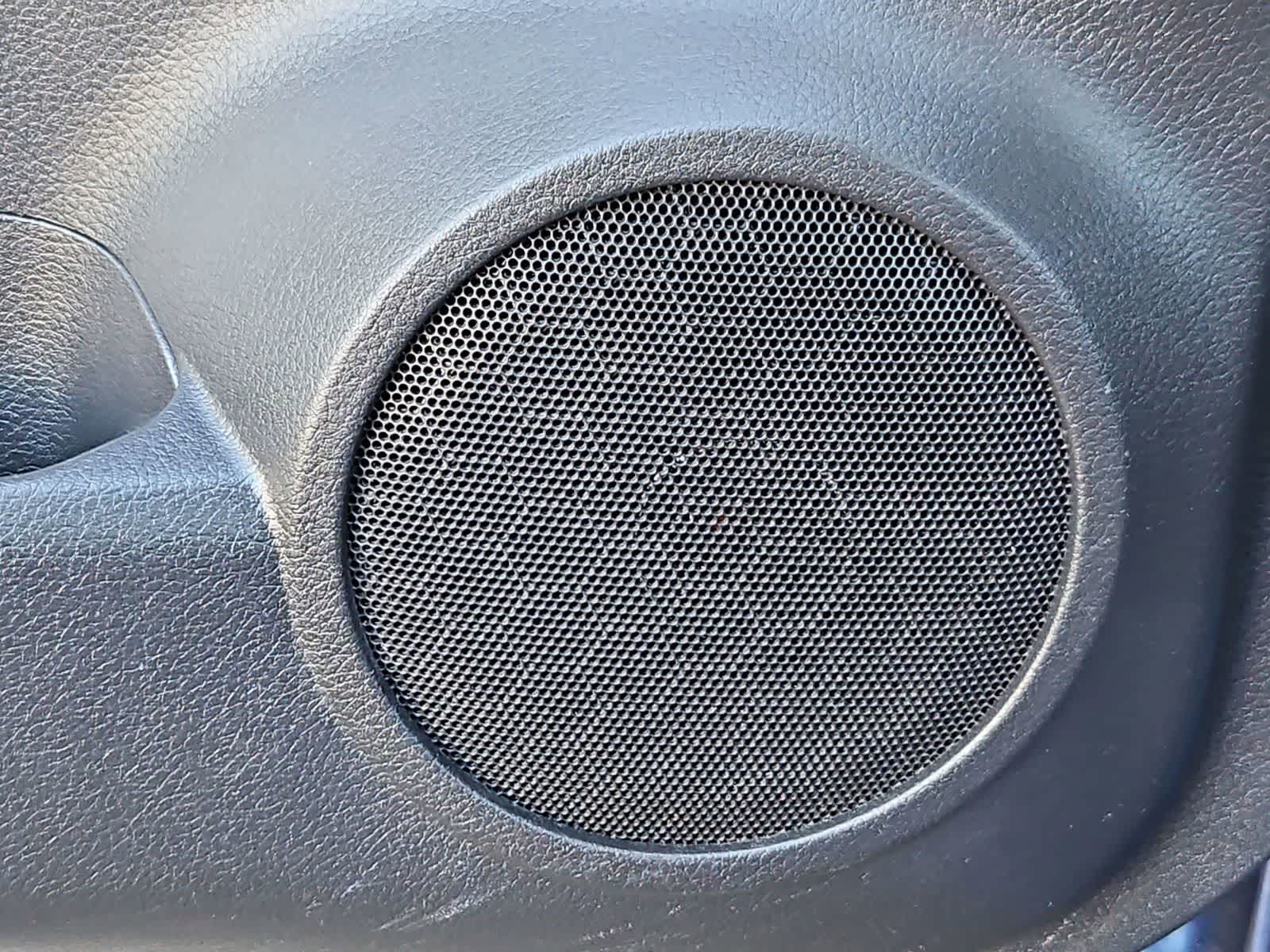 Thumbnail: 2018 Nissan Rogue Sport - 29