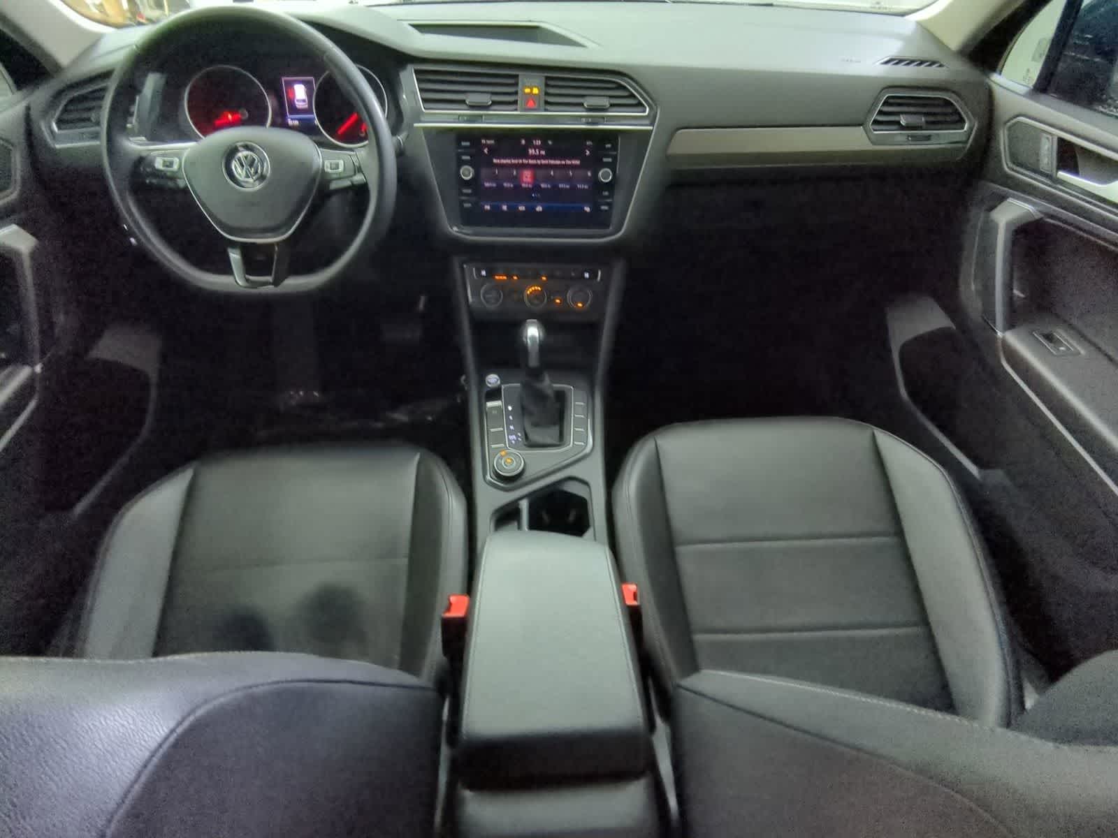 Thumbnail: 2020 Volkswagen Tiguan - 14