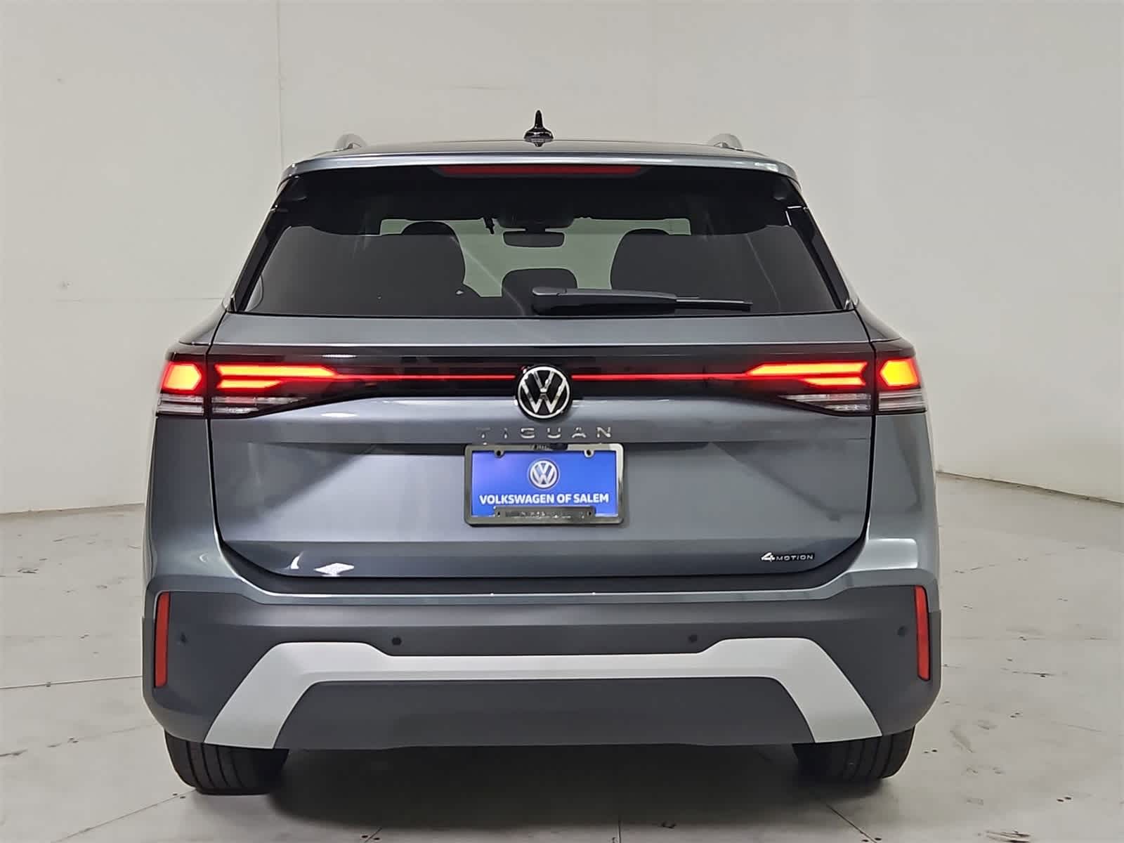 Thumbnail: 2025 Volkswagen Tiguan - 5