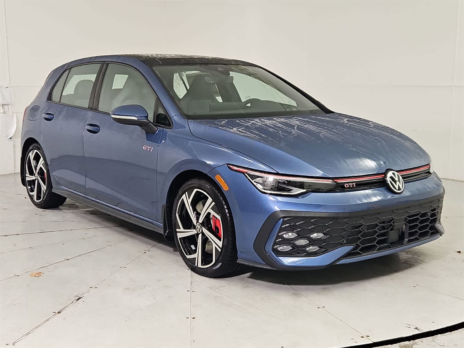 Thumbnail: 2025 Volkswagen Golf - 8