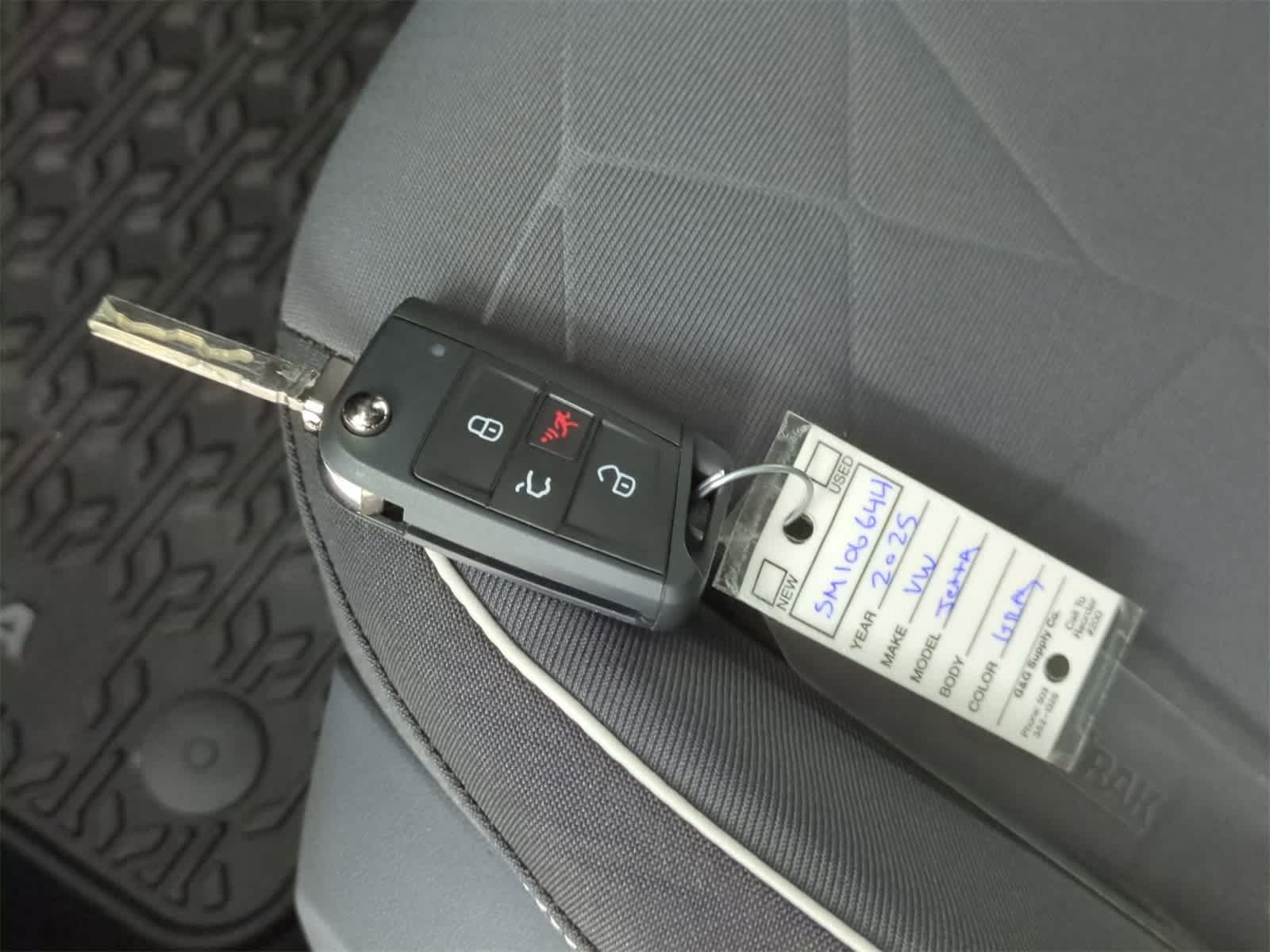 Thumbnail: 2025 Volkswagen Jetta - 35