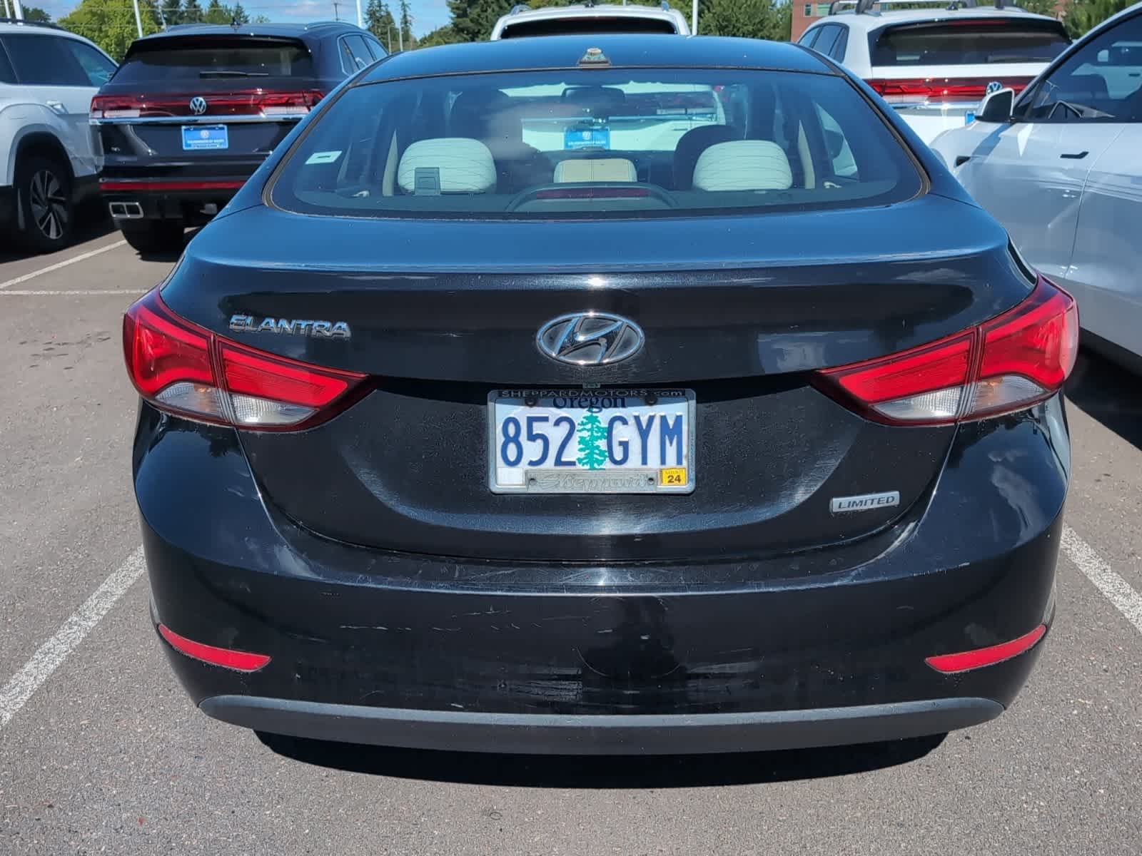 Thumbnail: 2014 Hyundai Elantra - 12