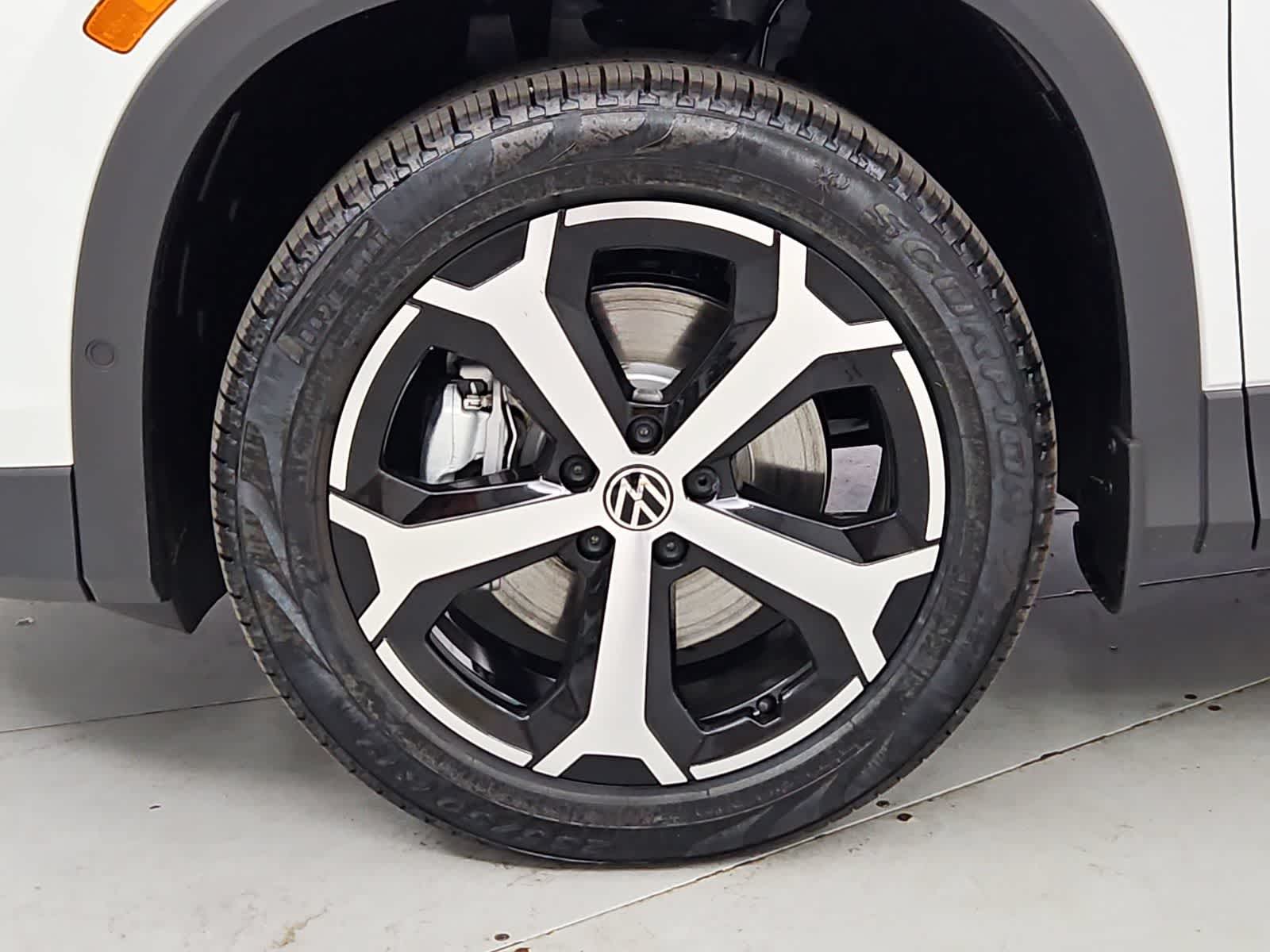 Thumbnail: 2026 Volkswagen Tiguan - 13