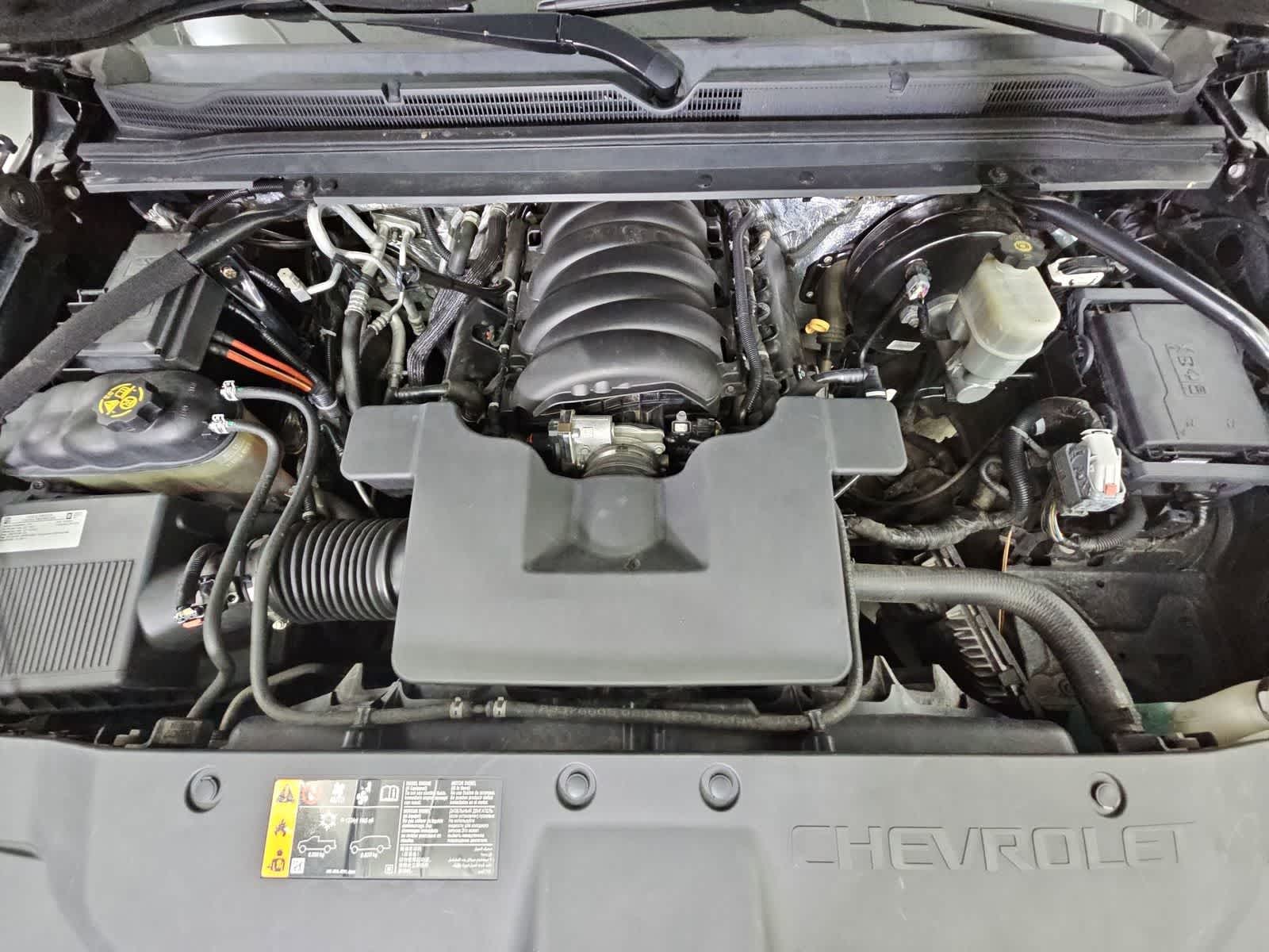 Thumbnail: 2018 Chevrolet Tahoe - 14