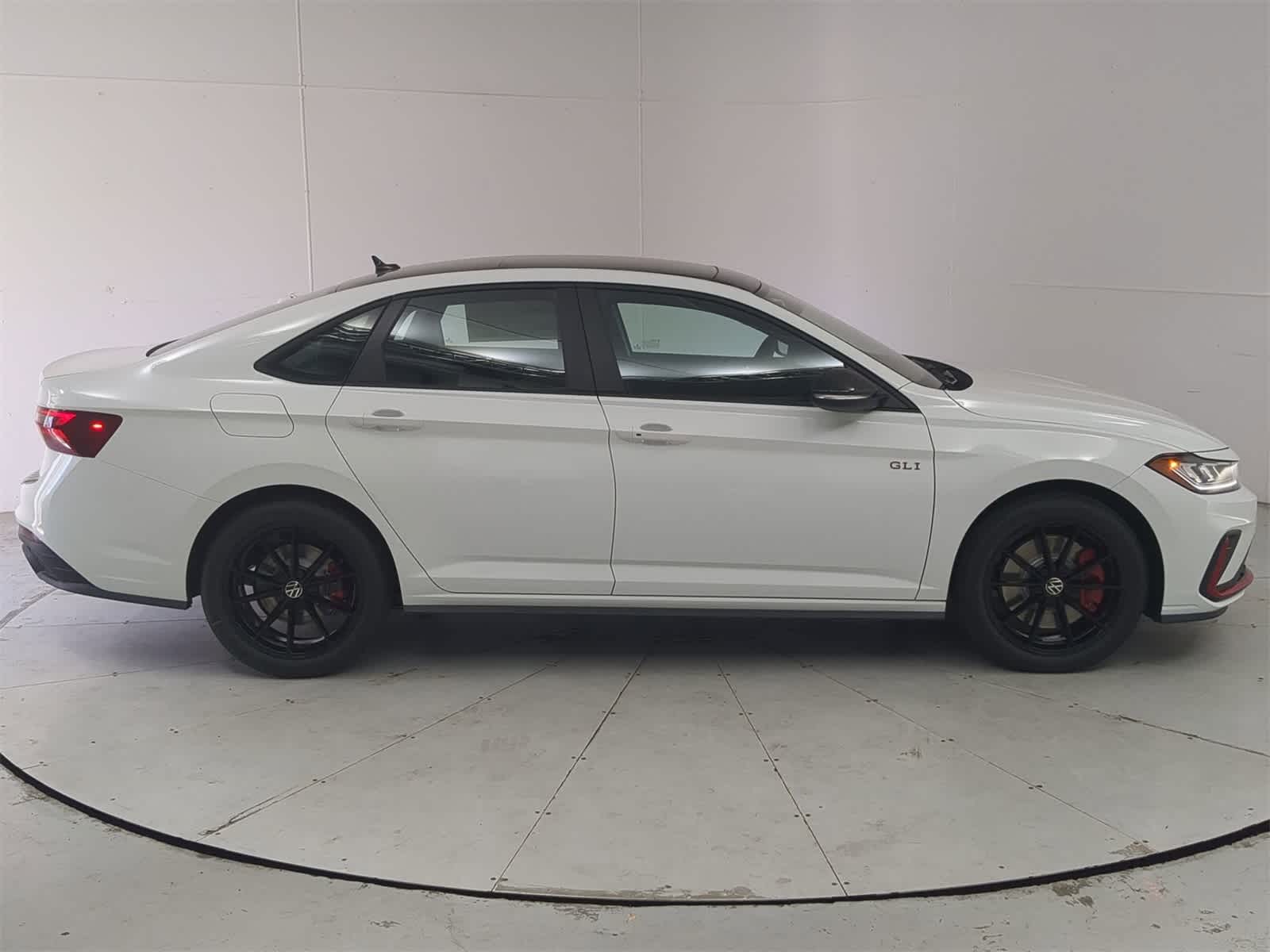 Thumbnail: 2025 Volkswagen Jetta - 7