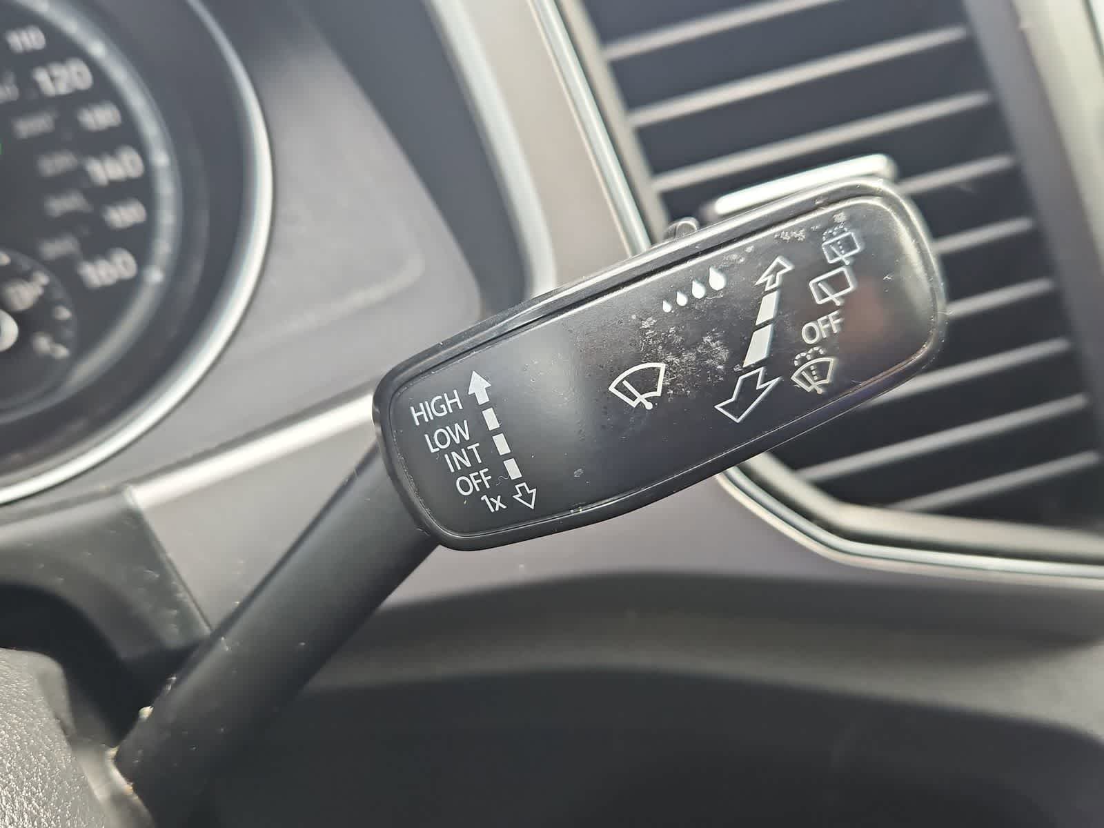 Thumbnail: 2018 Volkswagen Atlas - 25