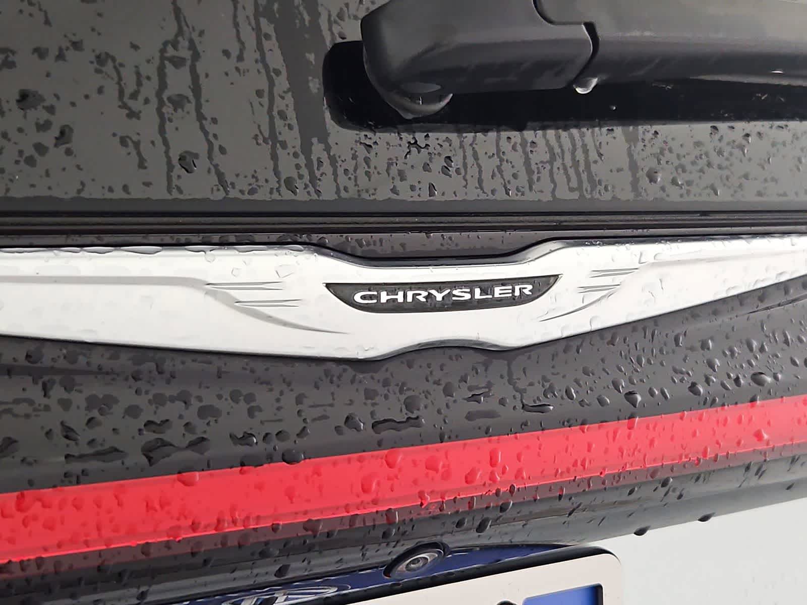 Thumbnail: 2023 Chrysler Pacifica - 11