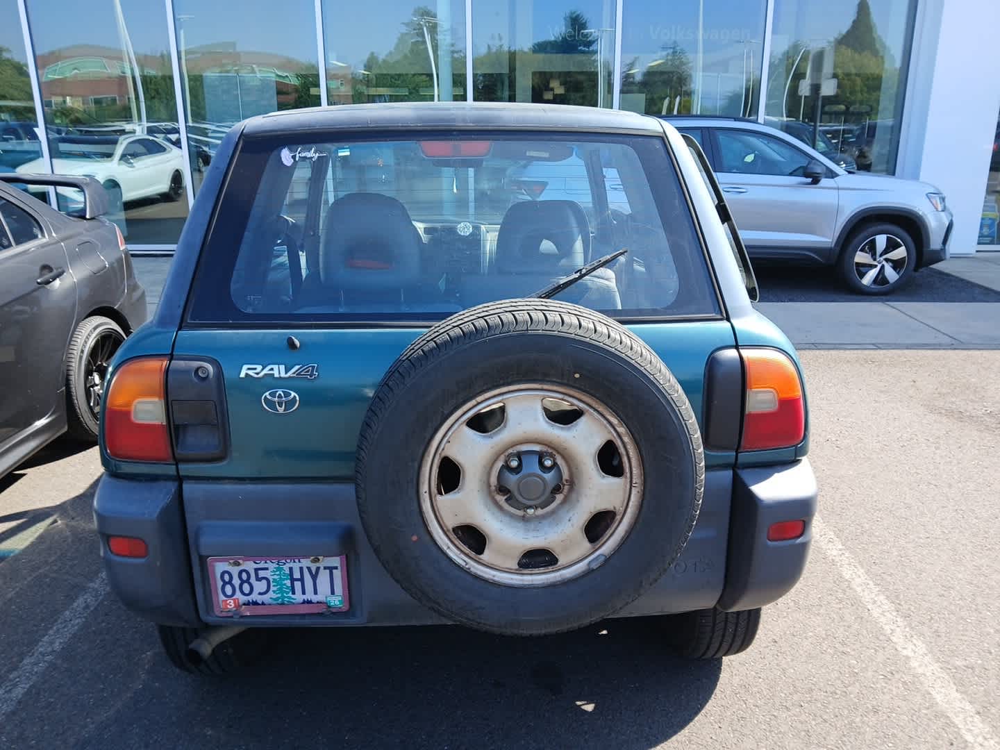 Thumbnail: 1997 Toyota RAV4 - 8