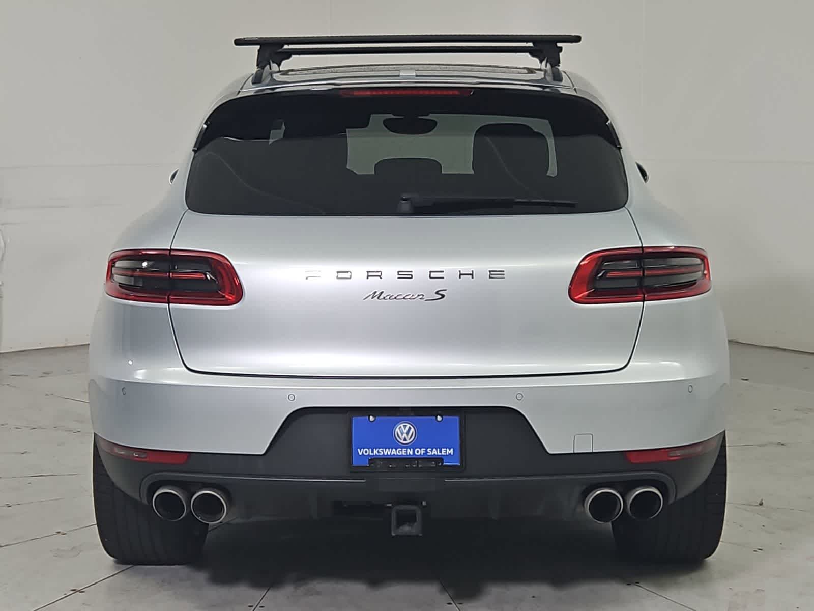 Thumbnail: 2017 Porsche Macan - 5