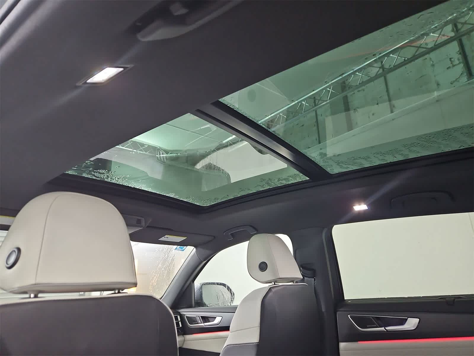 Thumbnail: 2025 Volkswagen Atlas - 22