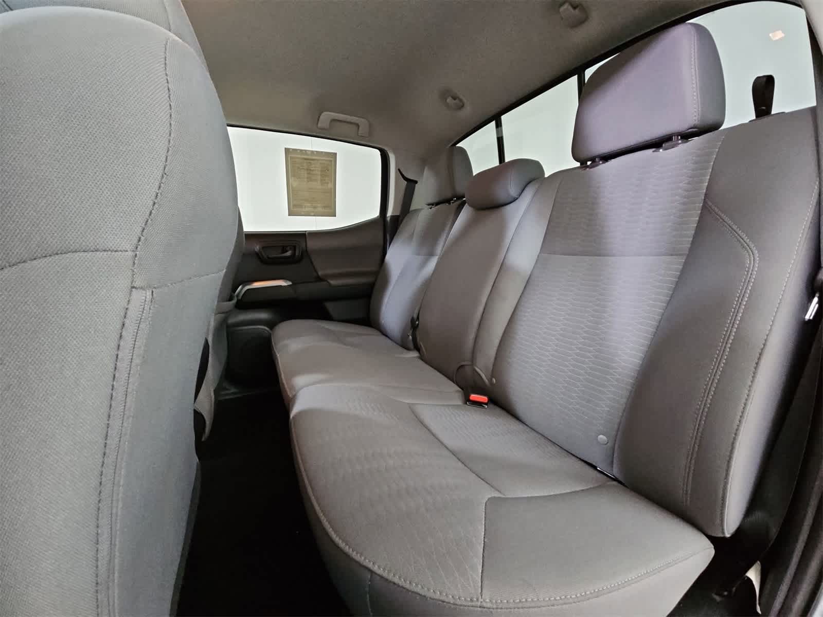 Thumbnail: 2019 Toyota Tacoma - 19