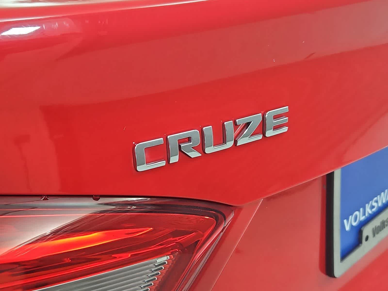 Thumbnail: 2018 Chevrolet Cruze - 11