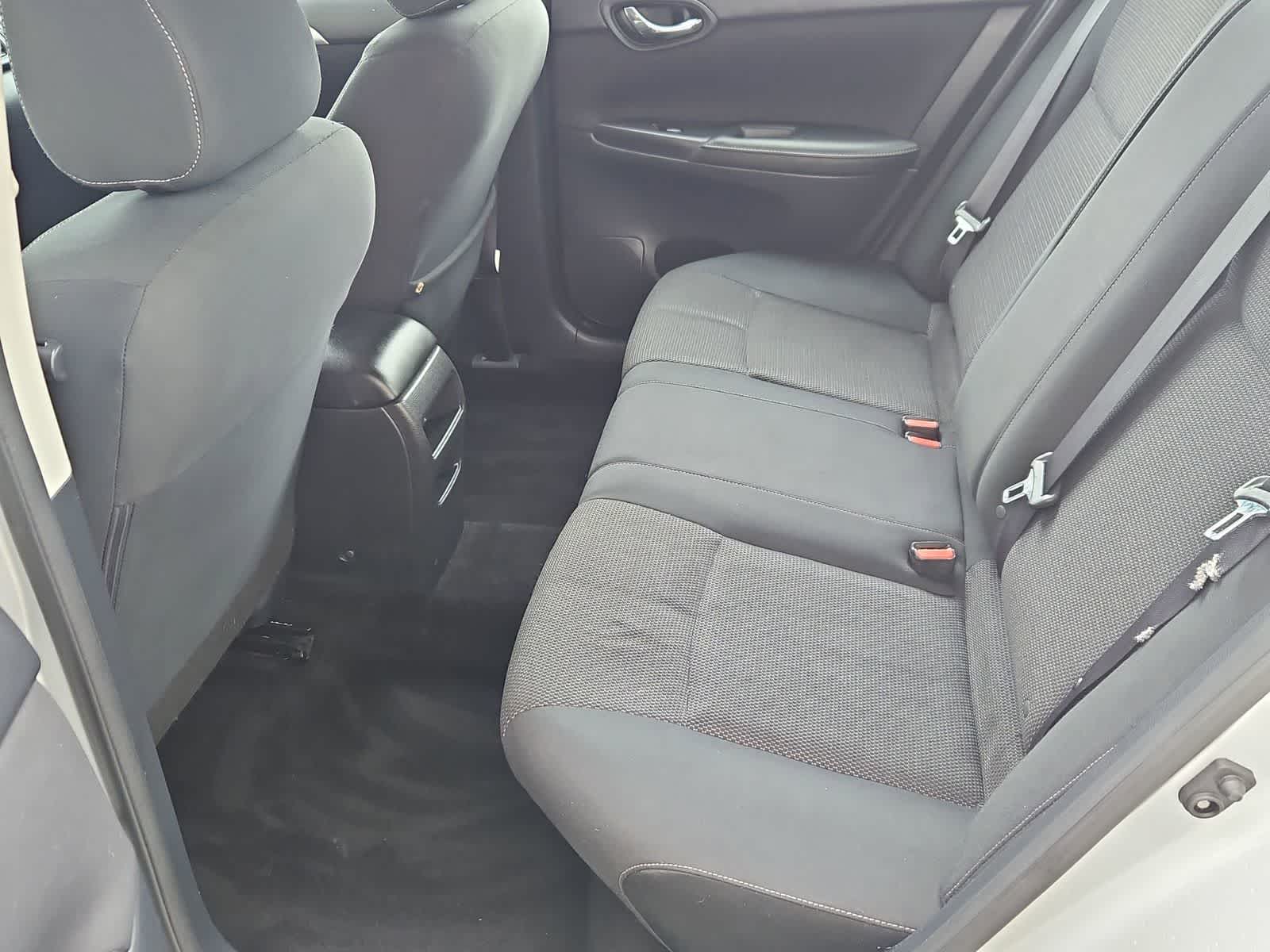 Thumbnail: 2019 Nissan Sentra - 19