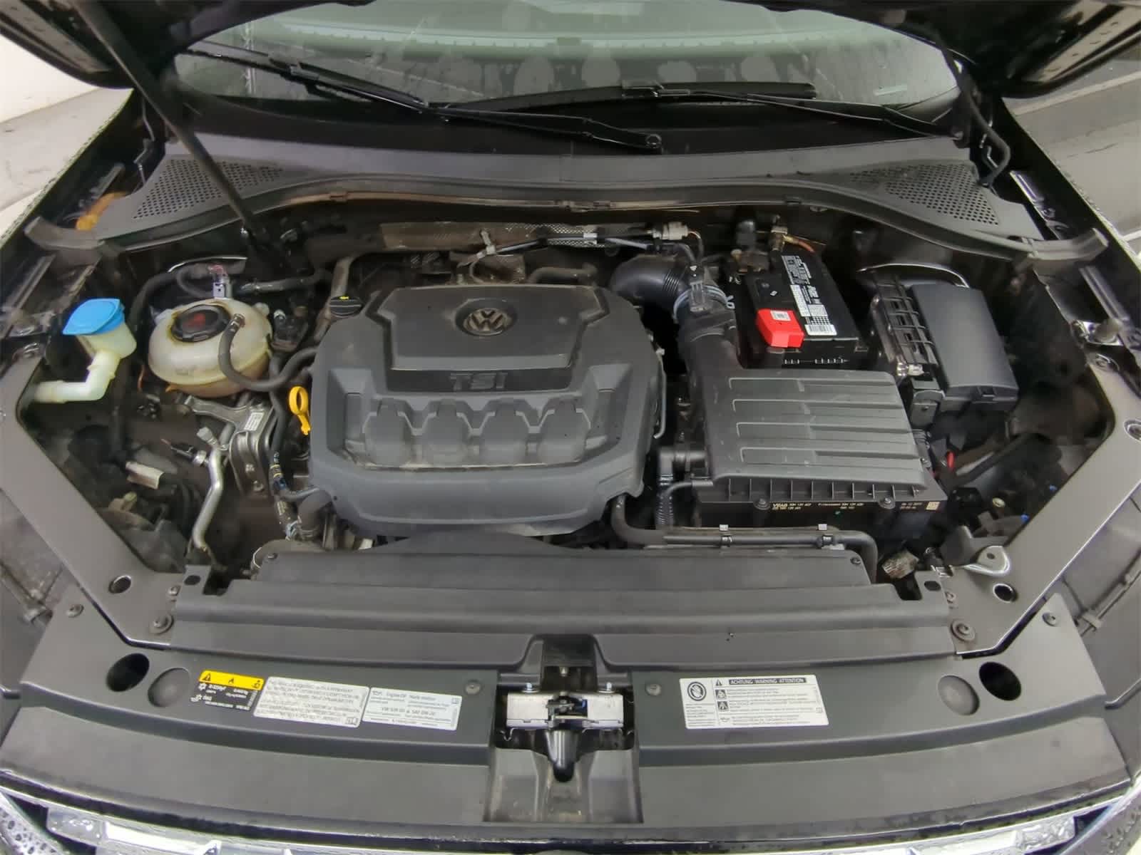 Thumbnail: 2020 Volkswagen Tiguan - 13