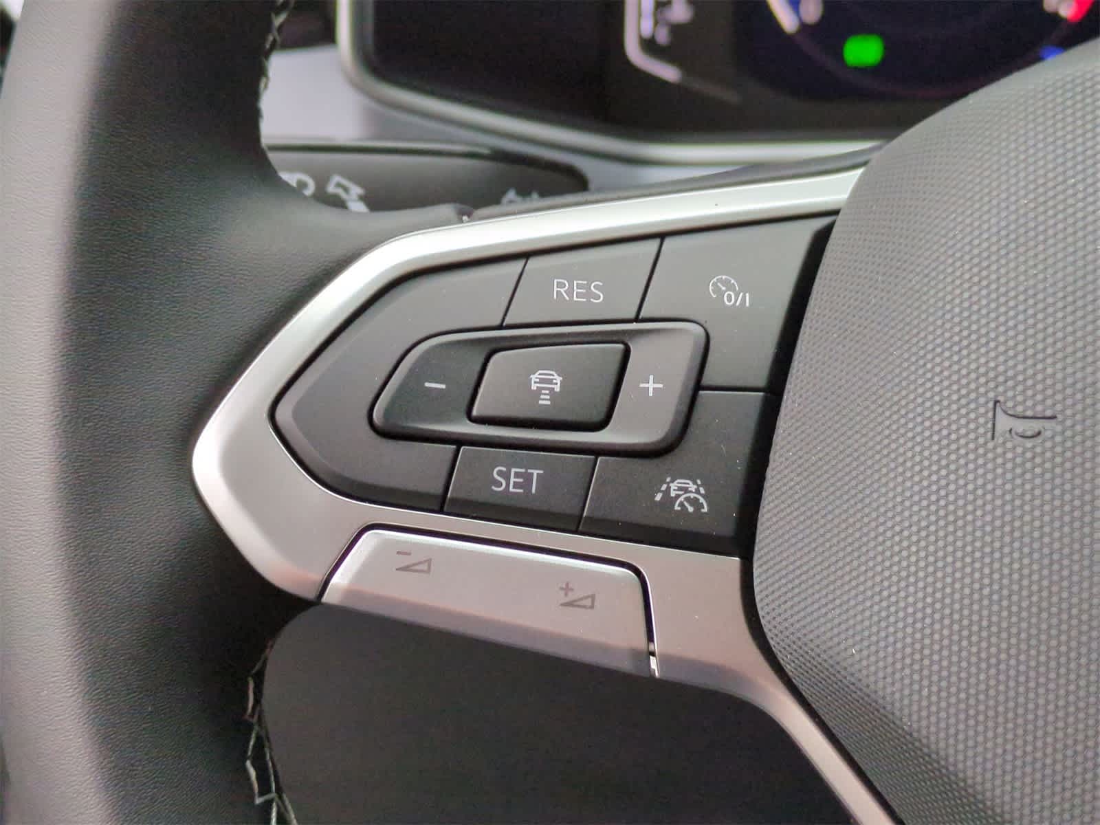 Thumbnail: 2025 Volkswagen Taos - 24