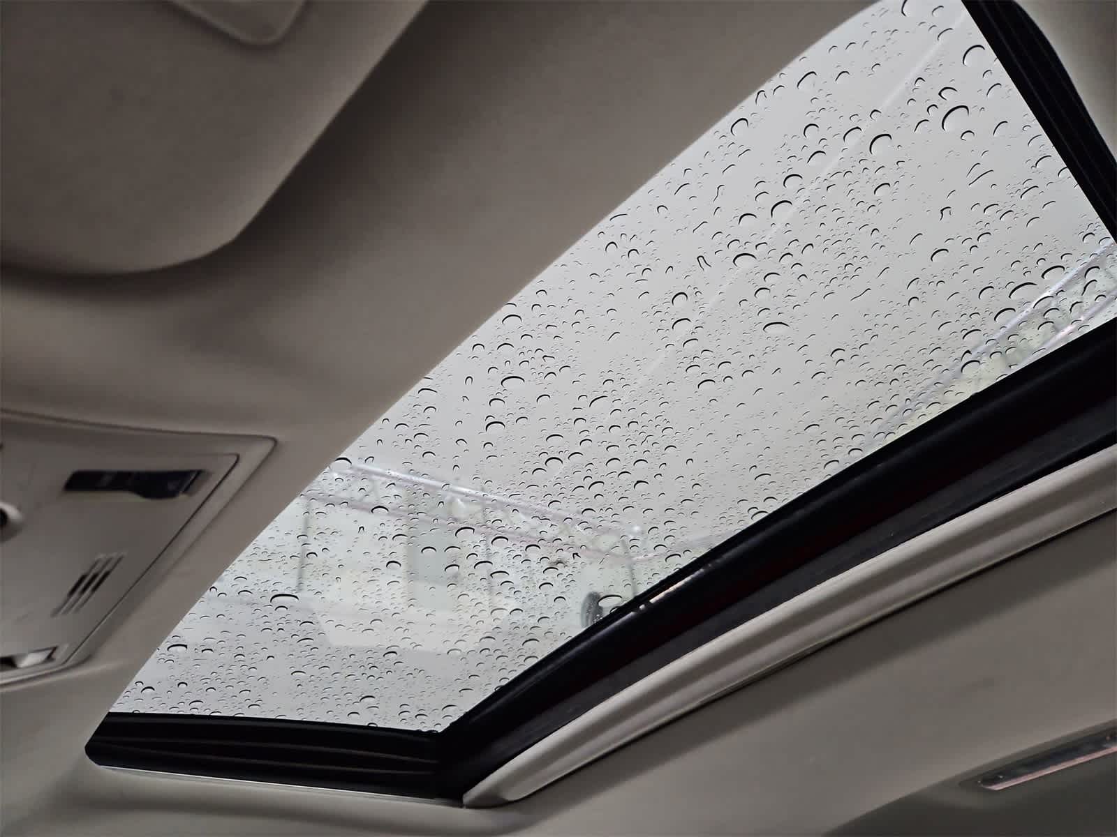 Thumbnail: 2018 Lexus IS - 19