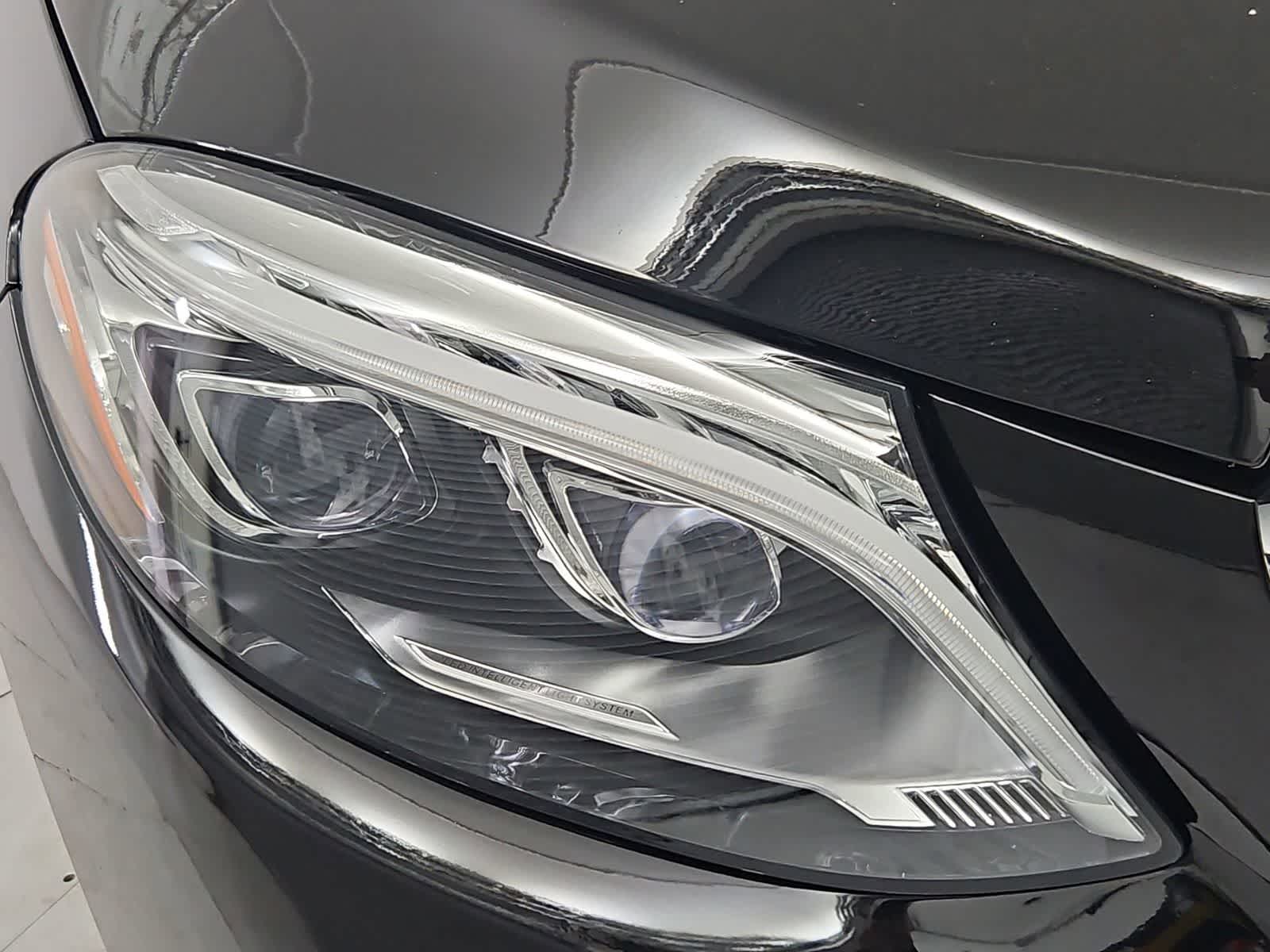 Thumbnail: 2016 Mercedes-Benz GLE - 9