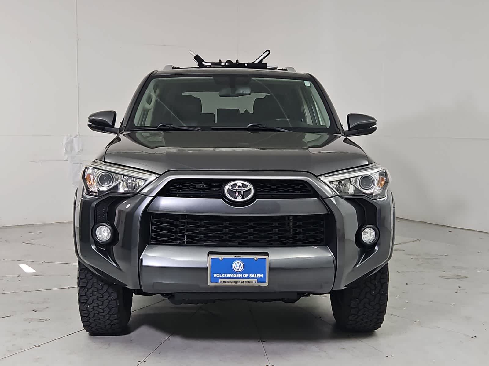 Thumbnail: 2018 Toyota 4Runner - 9