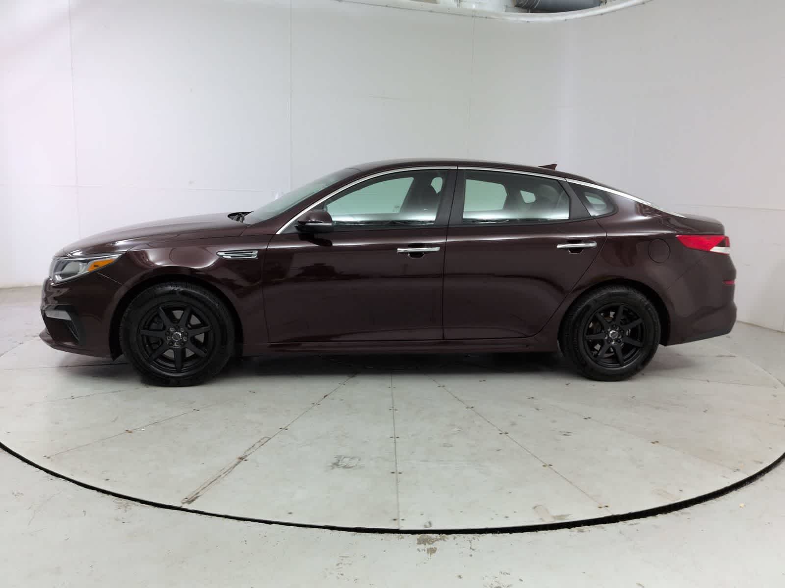 Thumbnail: 2020 Kia Optima - 2