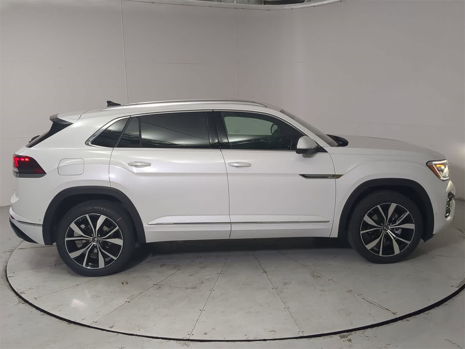 Thumbnail: 2026 Volkswagen Atlas - 7