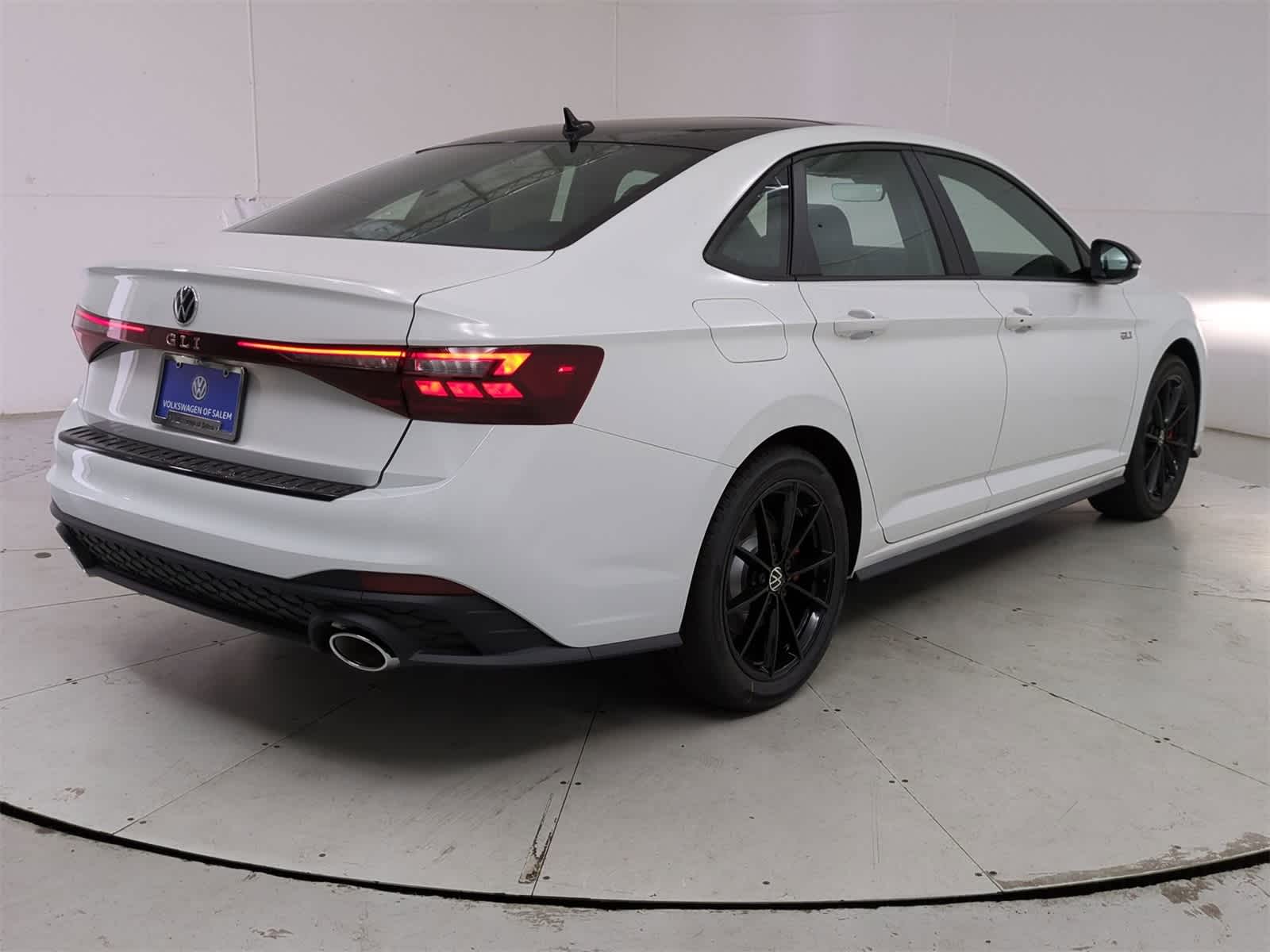 Thumbnail: 2025 Volkswagen Jetta - 6