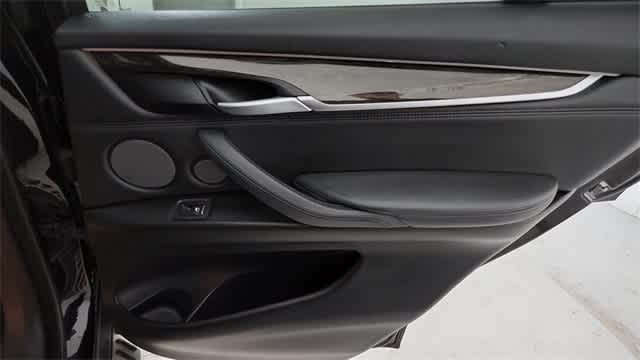 Thumbnail: 2016 BMW X5 - 31