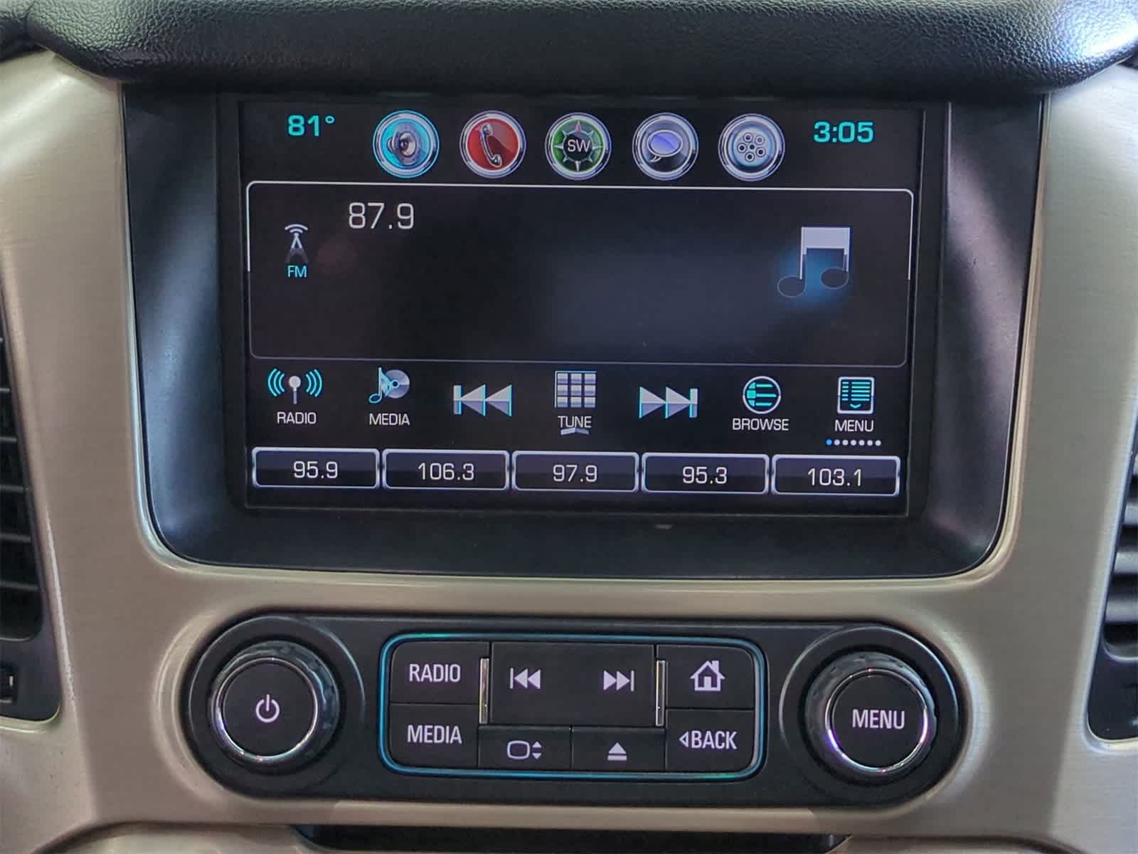 Thumbnail: 2017 GMC Yukon - 29