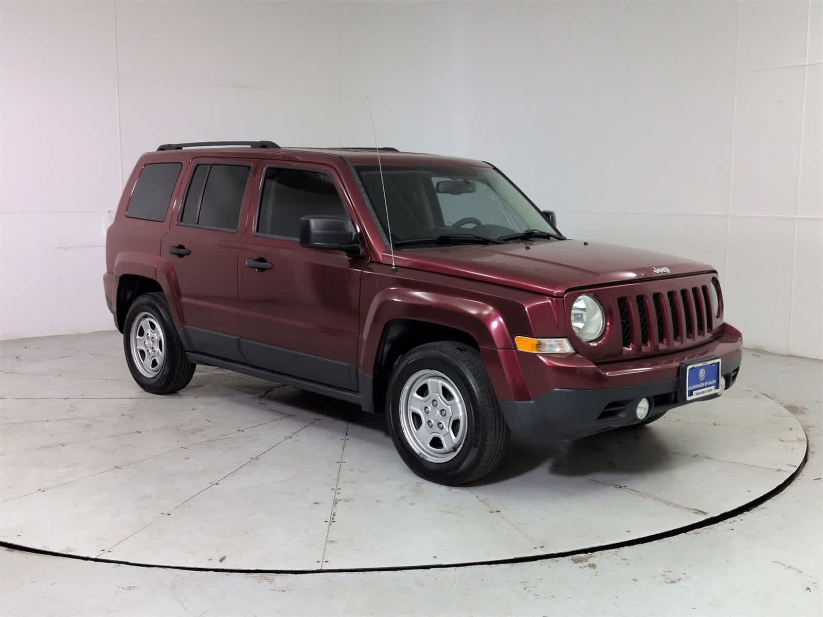 Thumbnail: 2016 Jeep Patriot - 8