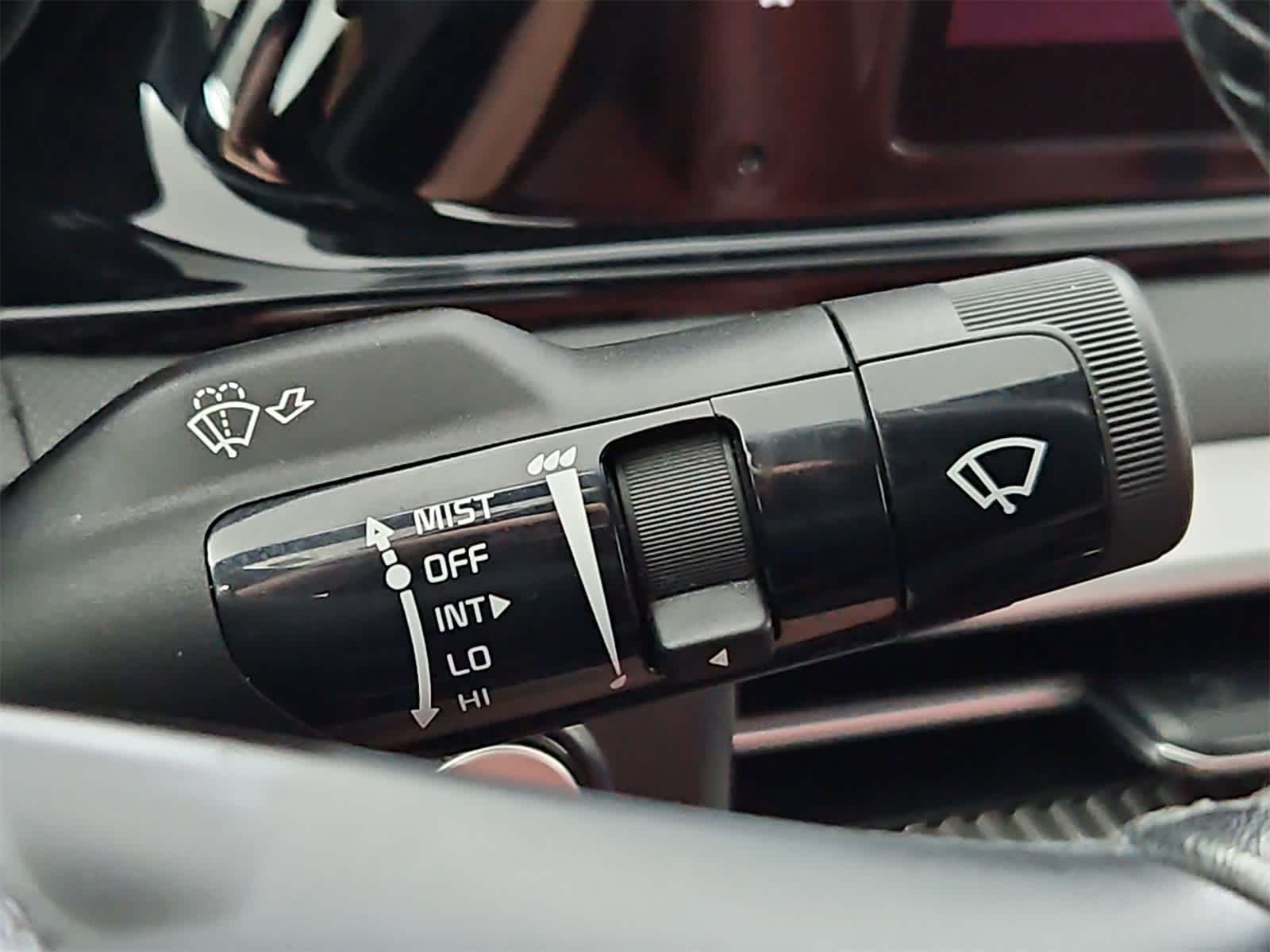 Thumbnail: 2023 Kia K5 - 25