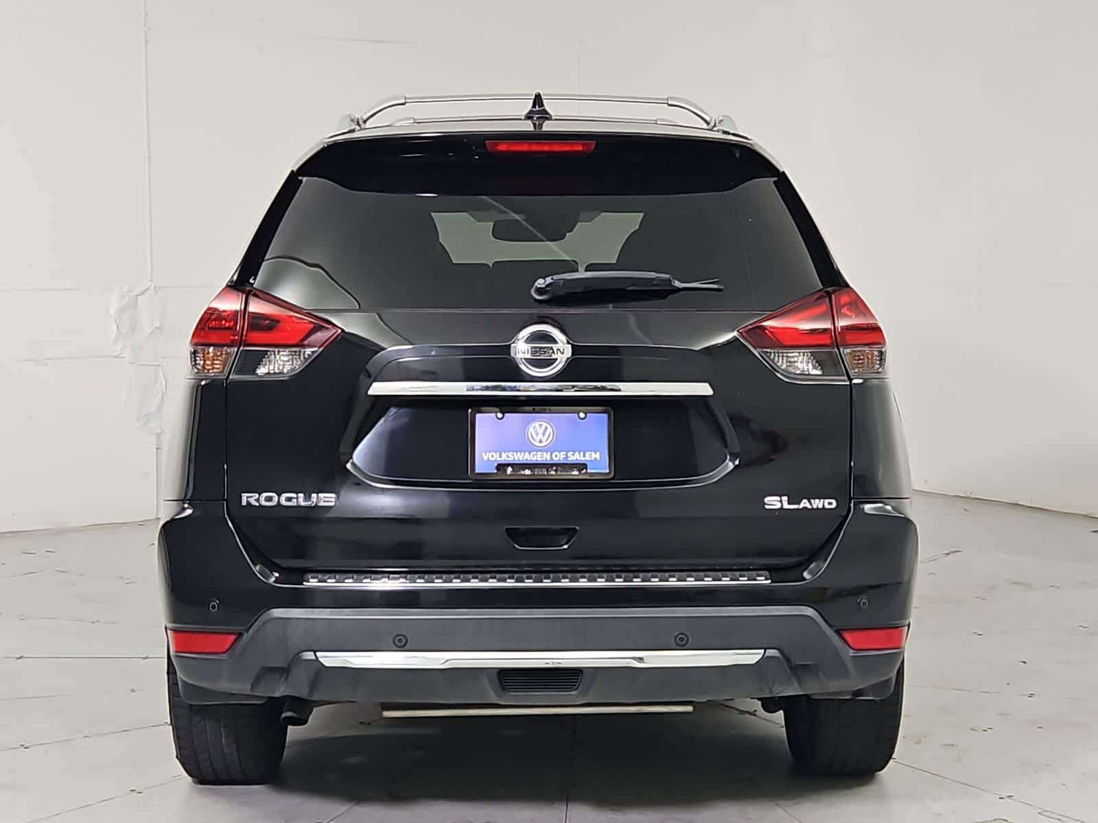 Thumbnail: 2020 Nissan Rogue - 5
