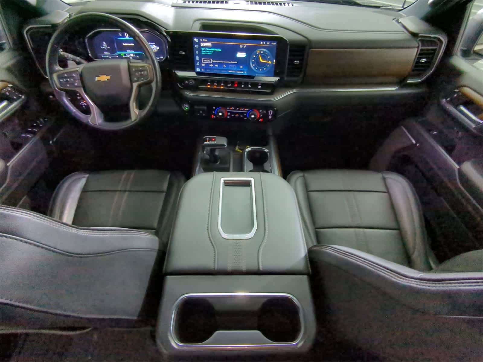 Thumbnail: 2022 Chevrolet Silverado 1500 - 14