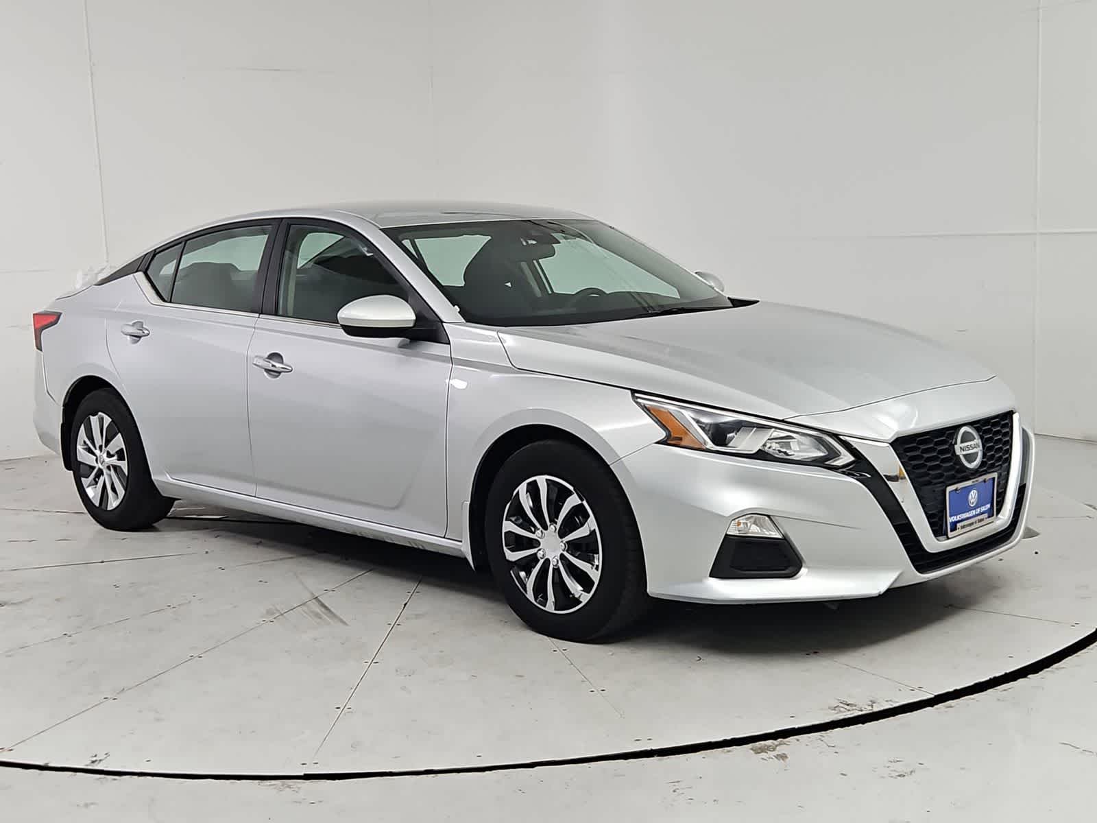 Thumbnail: 2021 Nissan Altima - 8