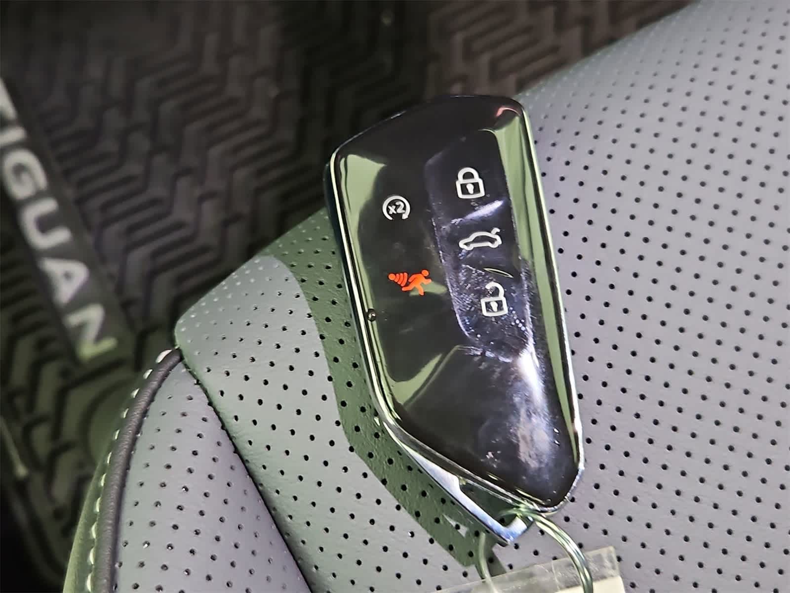 Thumbnail: 2026 Volkswagen Tiguan - 35