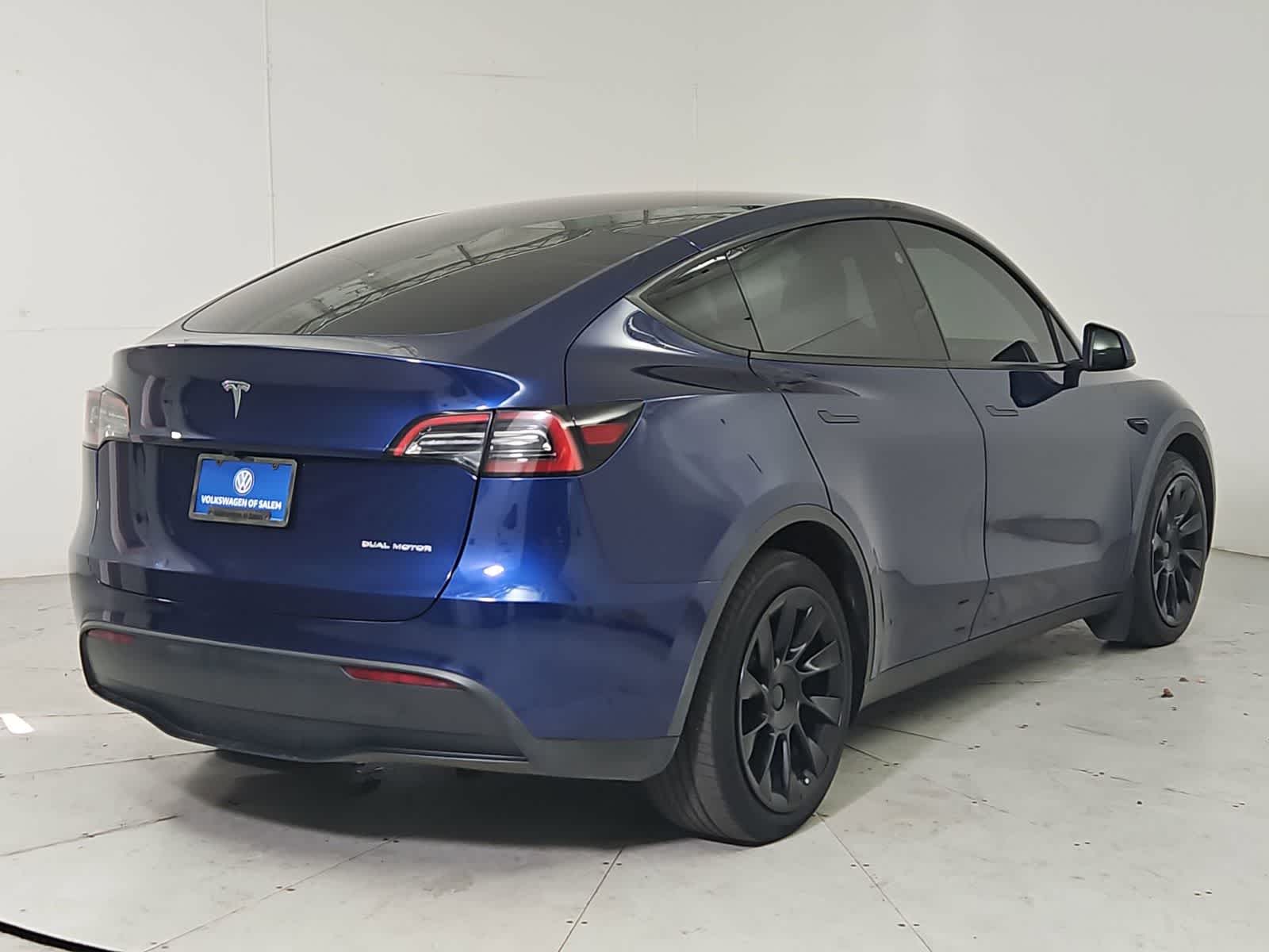 Thumbnail: 2023 Tesla Model Y - 6