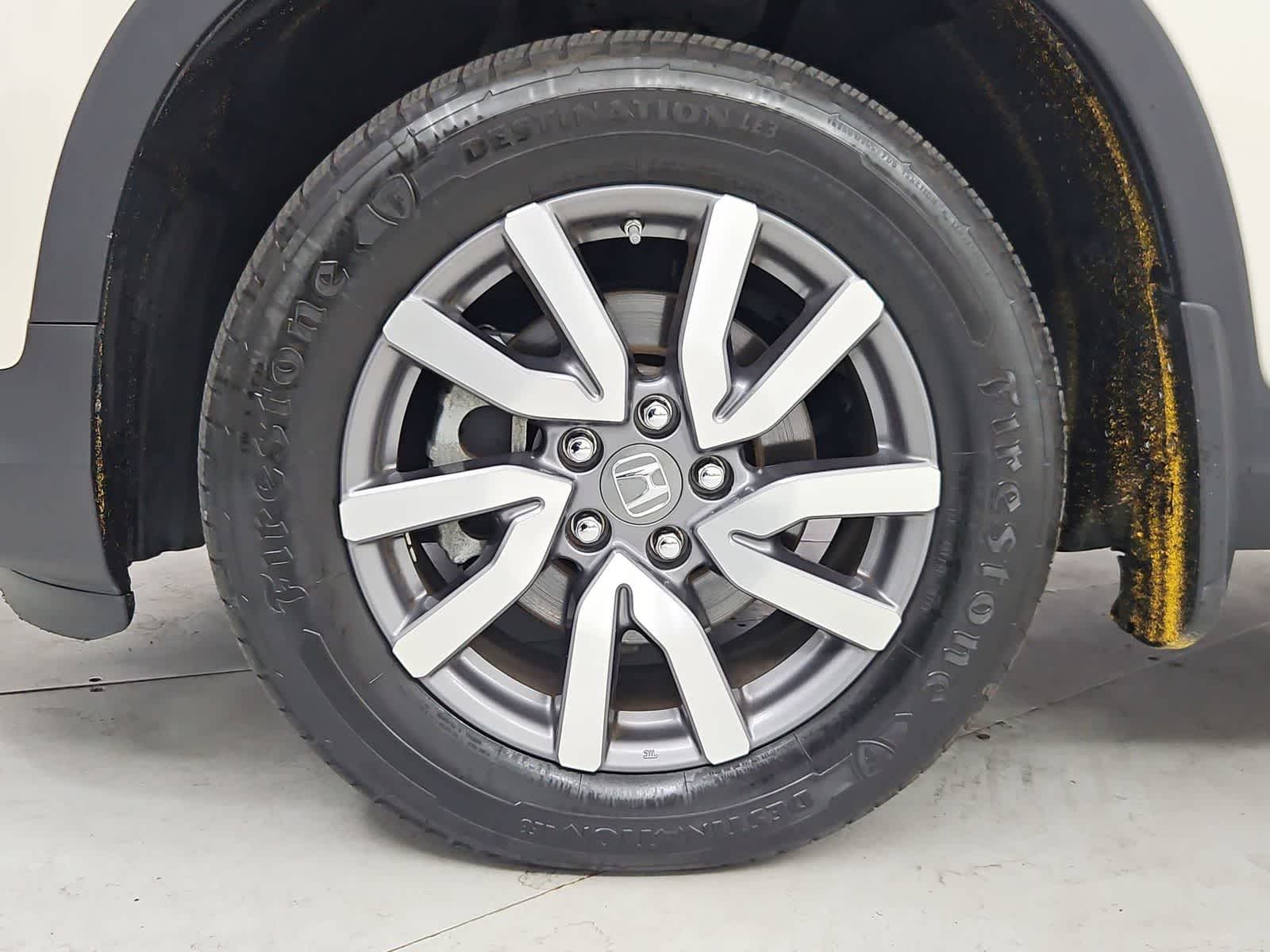 Thumbnail: 2019 Honda Pilot - 13