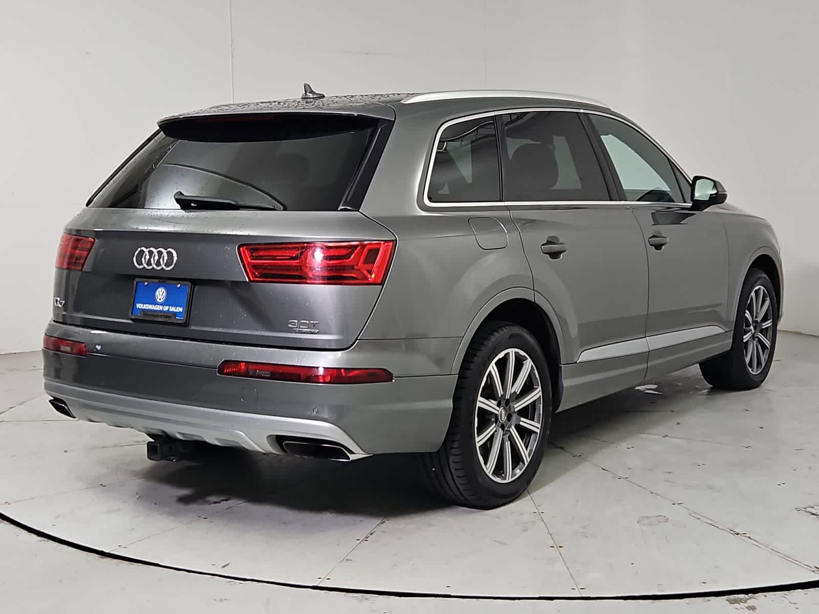 Thumbnail: 2017 Audi Q7 - 6