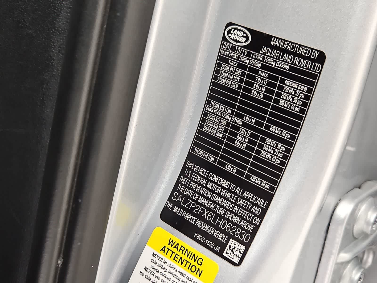 Thumbnail: 2020 Land Rover Range Rover Evoque - 38