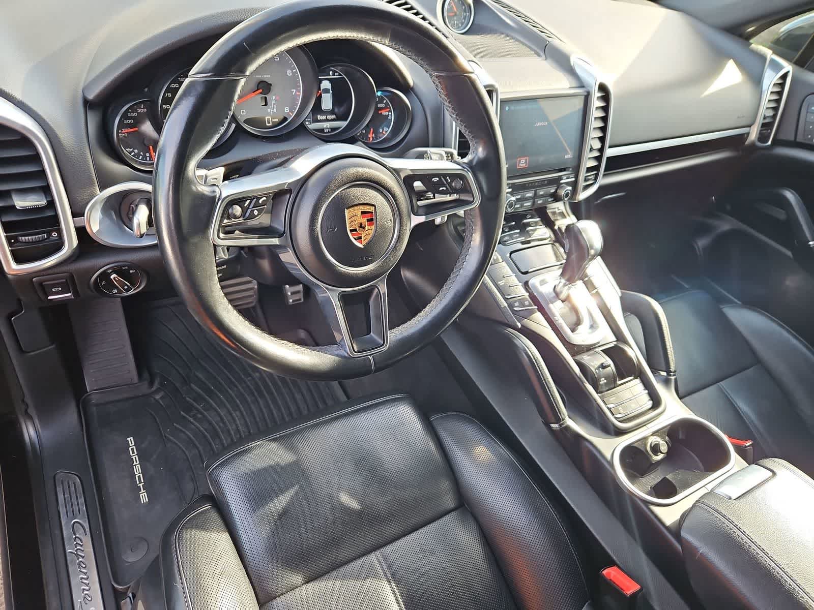 Thumbnail: 2018 Porsche Cayenne - 2