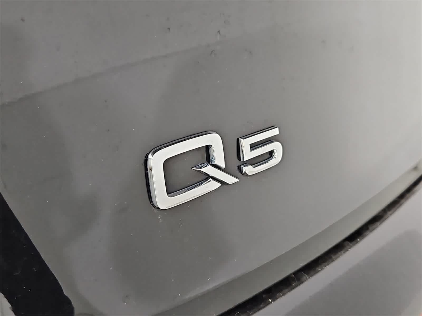 Thumbnail: 2022 Audi Q5 - 12