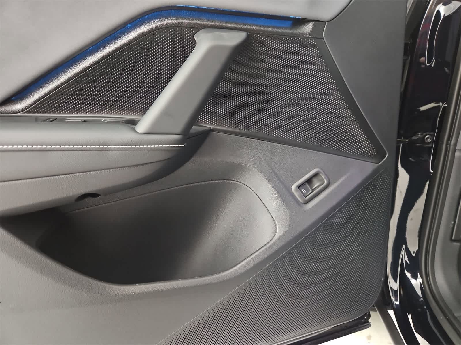 Thumbnail: 2026 Volkswagen Tiguan - 32