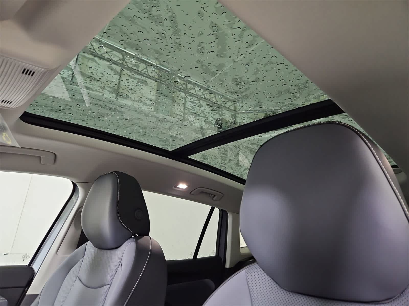 Thumbnail: 2025 Volkswagen Tiguan - 19